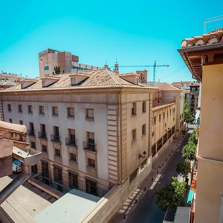 Qh Elvira Apartment *