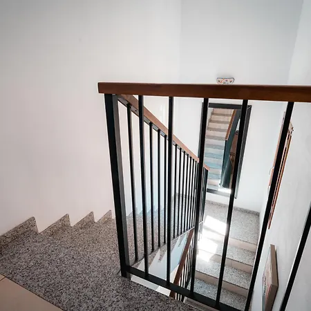 Qh Elvira Apartment *